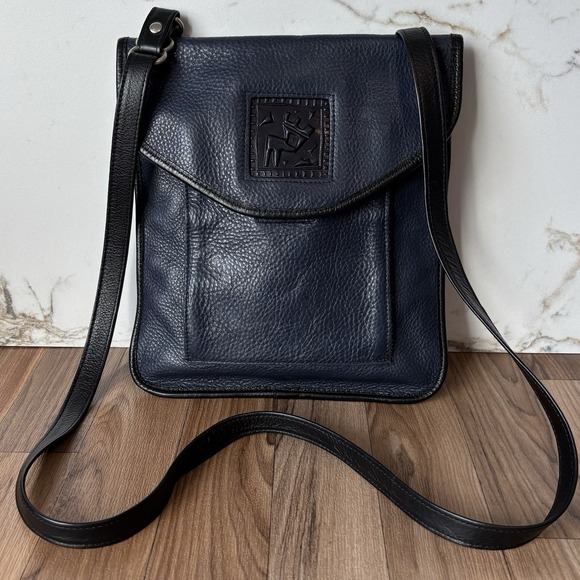 Turtle Ridge | Bags | Turtle Ridge Flat Satchel Navy Blue Black Leather ...